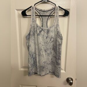 Lululemon swiftly tank size 8
